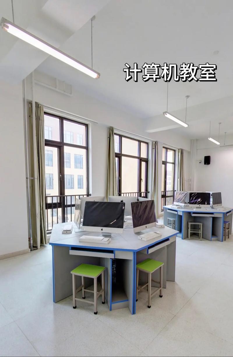 曹妃甸職業技術學院 硬件軟件雙優，打造唐山軟件開發人才的搖籃